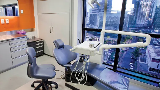 Nossa arte e cuidado transformam cada detalhe do sorriso